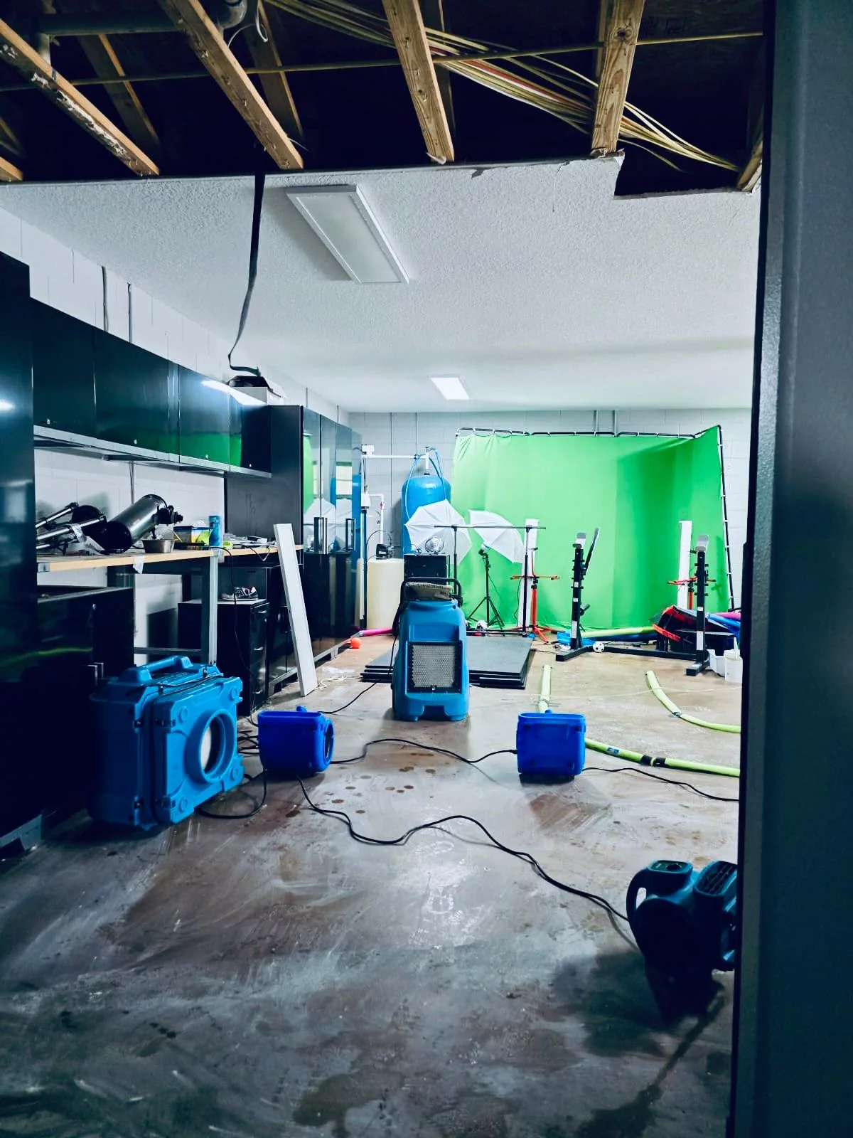 Drying equipment in a kitchen with an open ceiling